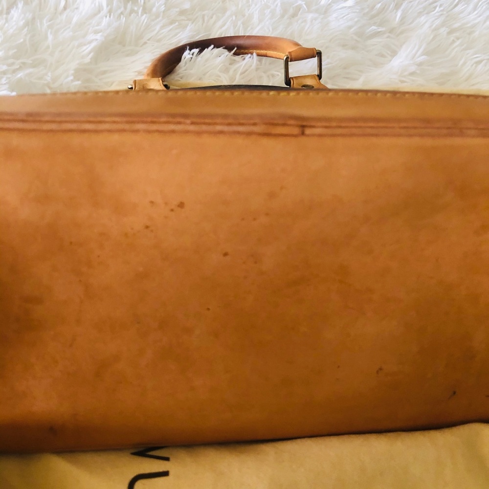 EUC Authentic Louis Vuitton in excellent condition - Picture 11 of 15